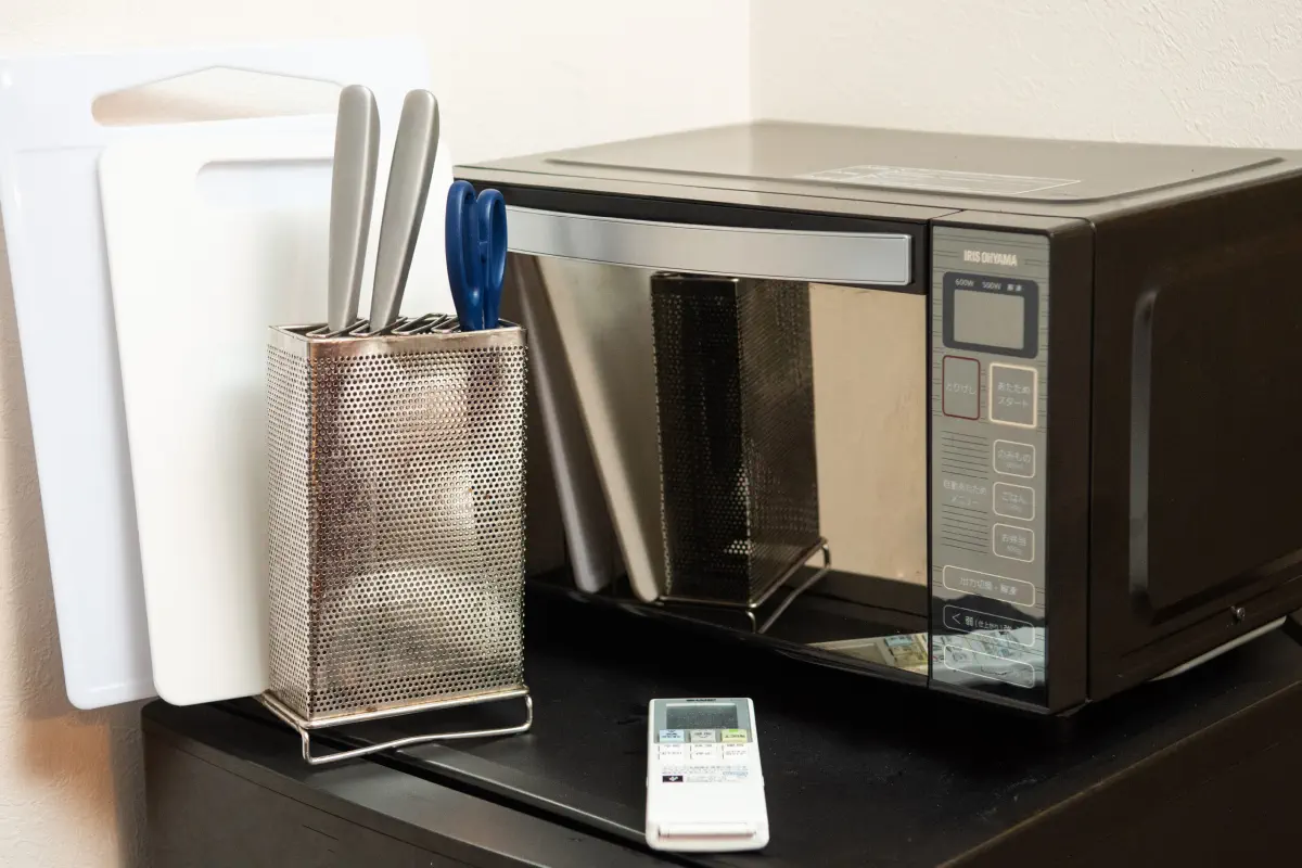 冷蔵庫、電子レンジ、まな板など調理機材完備